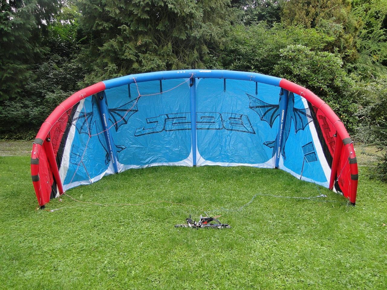 10 Best Kites For Professionals and For Fun